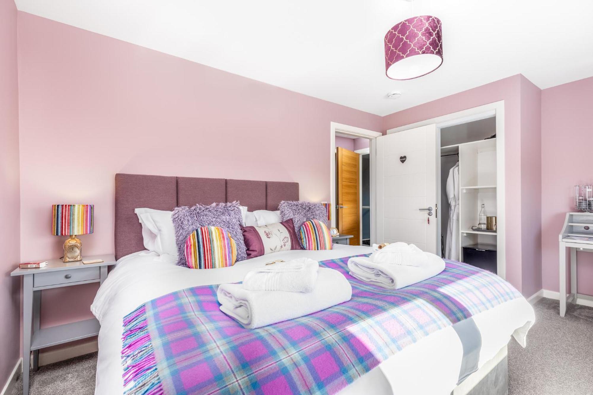 Heartseed House Bed & Breakfast Дорнох Екстериор снимка