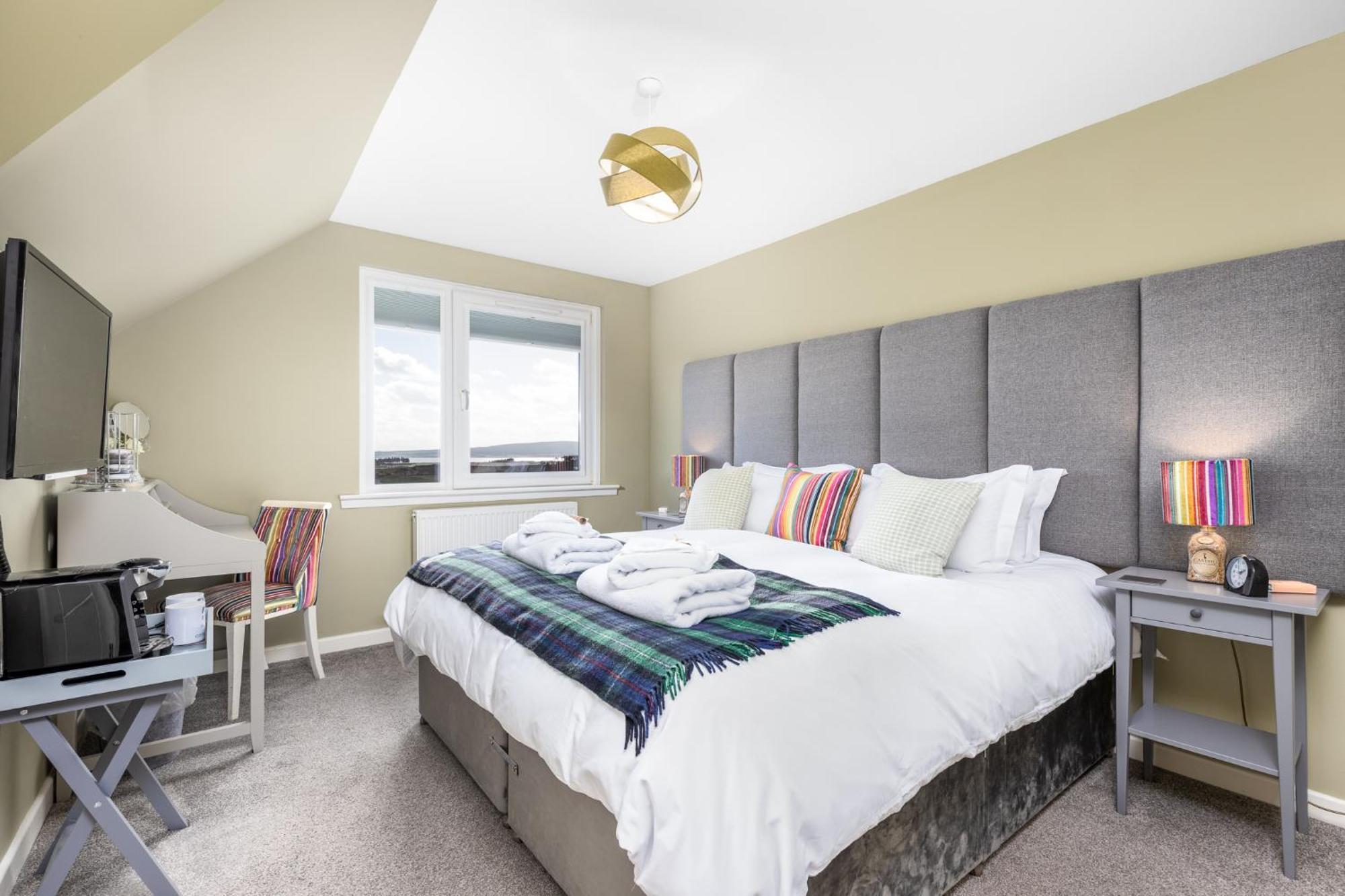 Heartseed House Bed & Breakfast Дорнох Екстериор снимка