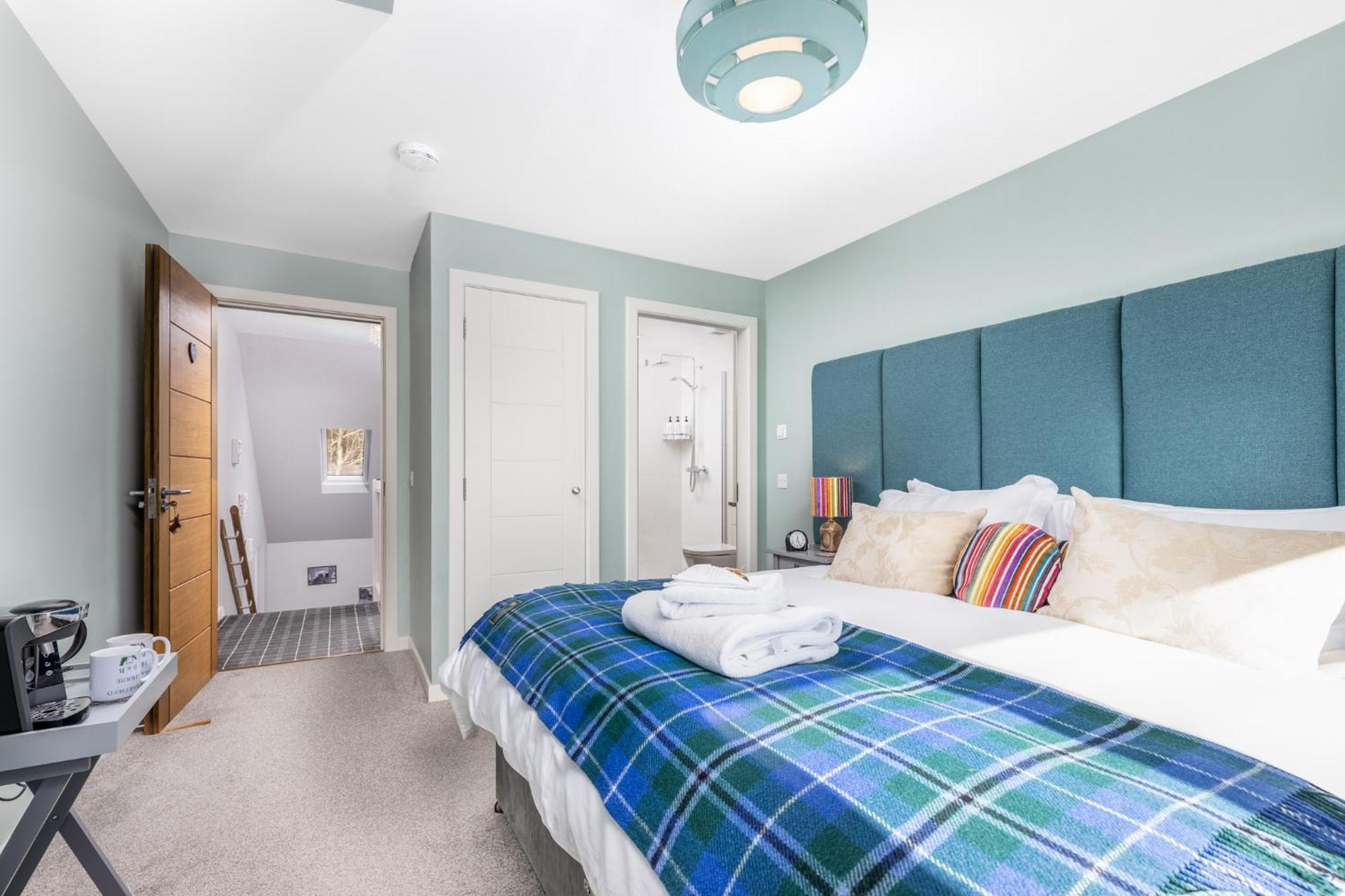 Heartseed House Bed & Breakfast Дорнох Екстериор снимка